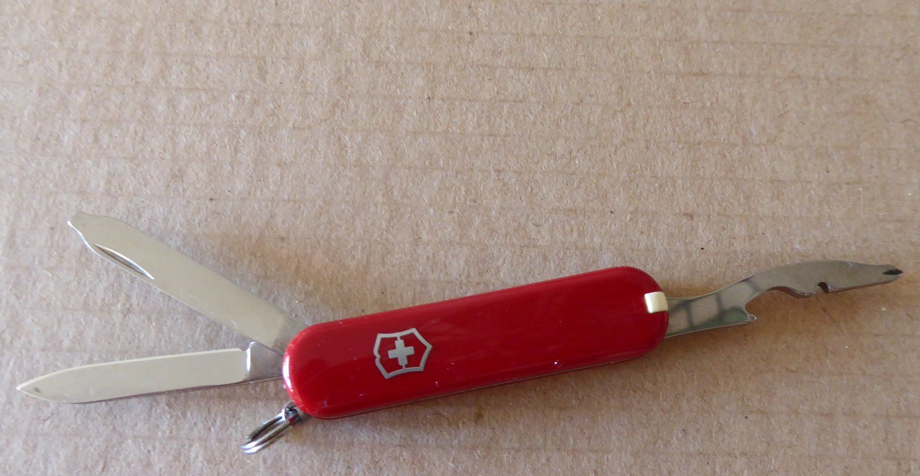 Victorinox Taschenmesser: Victorinox Rally Feldschlösschen – Neu (gemäss Beschreibung) aus Gossau SG von tenerife11 3