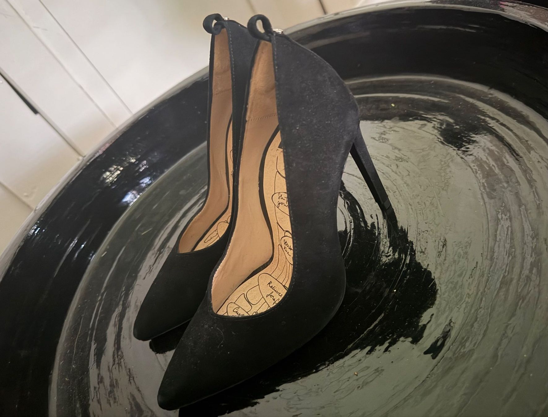 Scarpe da donna: Pumps schwarz Wildleder Grösse 37 Dame neu – Nuovo e nell'imballaggio originale da Zürich venduto da Secretwish007 2