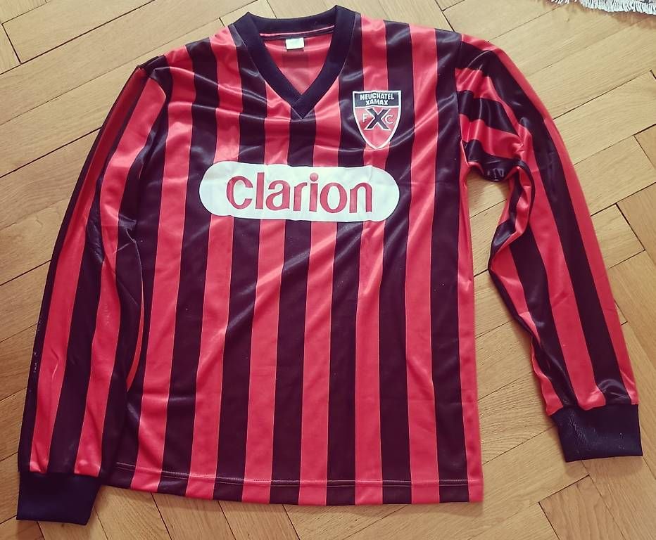 Canottiere & Pantaloni: Fussballshirt Xamax – Nuovo (secondo la descrizione) da Basel venduto da Anna028 3