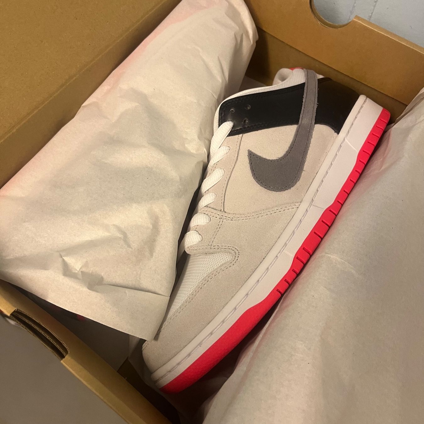 Nike Scarpe da uomo: Nike Dunk SB Low Infrared – Nuovo (secondo la descrizione) da Winterthur venduto da LaBodega