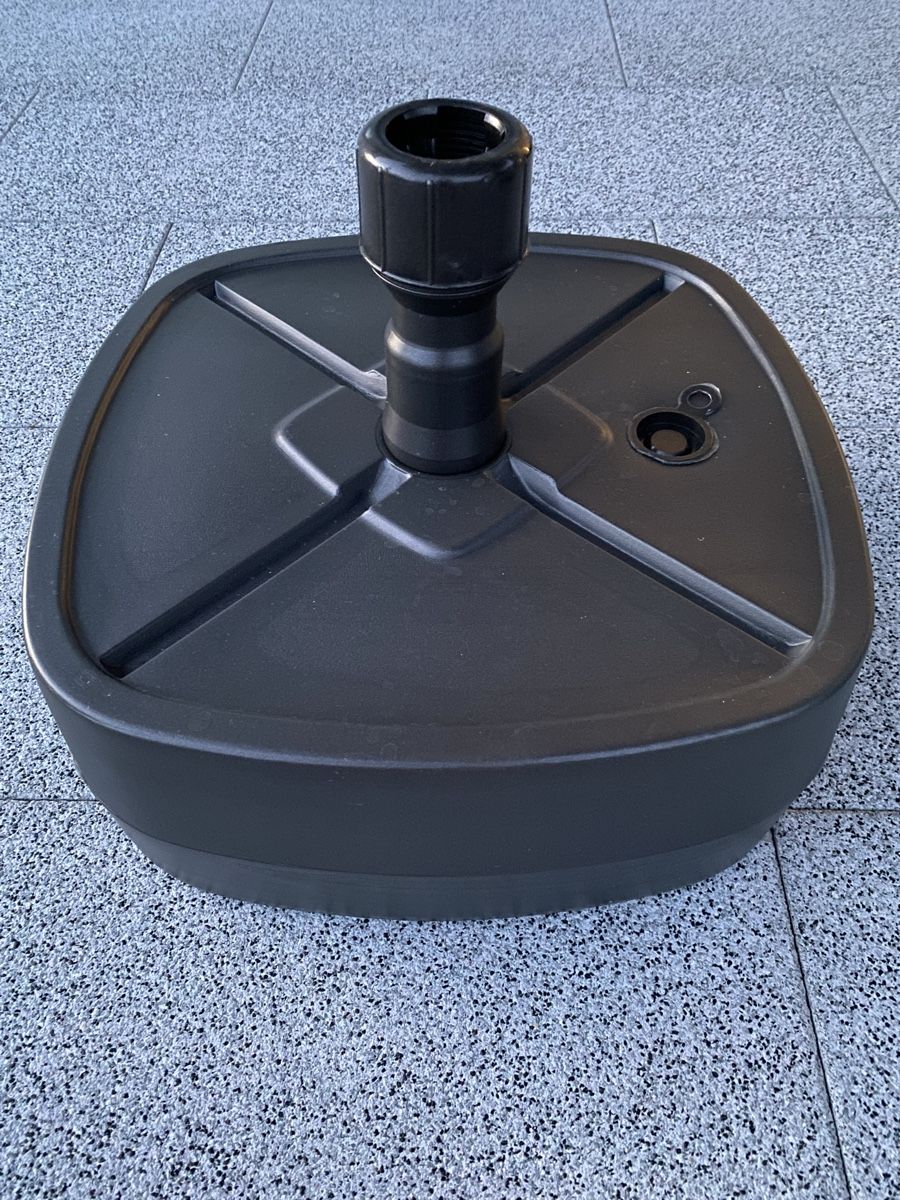 Altro: Sonnenschirmständer mit Rollen und Griff neu – Nuovo (secondo la descrizione) da Arni AG venduto da EW4239ew