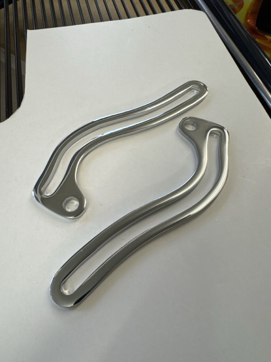Ford Tutti pezzi di ricambio auto: 1932 Ford Coupe windshield slide arms – Nuovo (secondo la descrizione) da Winterberg ZH venduto da Motti5