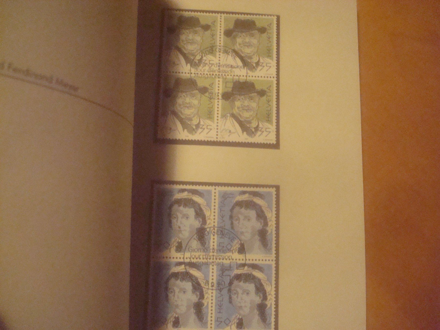 Tutti i francobolli: Ch 1990 Jahresbuch mit 4er Blocks ET – Usato da Gordola venduto da Polentaefung 6