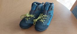 Neue Wander-/Trekkingschuhe aus 1. Hand, Grösse 34