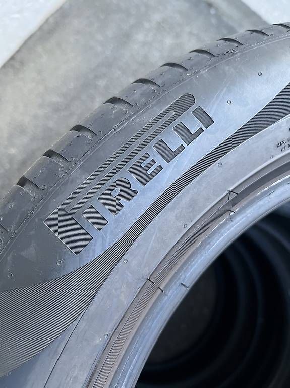 Pneus & Kompletträder: 235/55/18 Pirelli Sommerreifen  – Gebraucht aus Frasnacht von nobloff 3