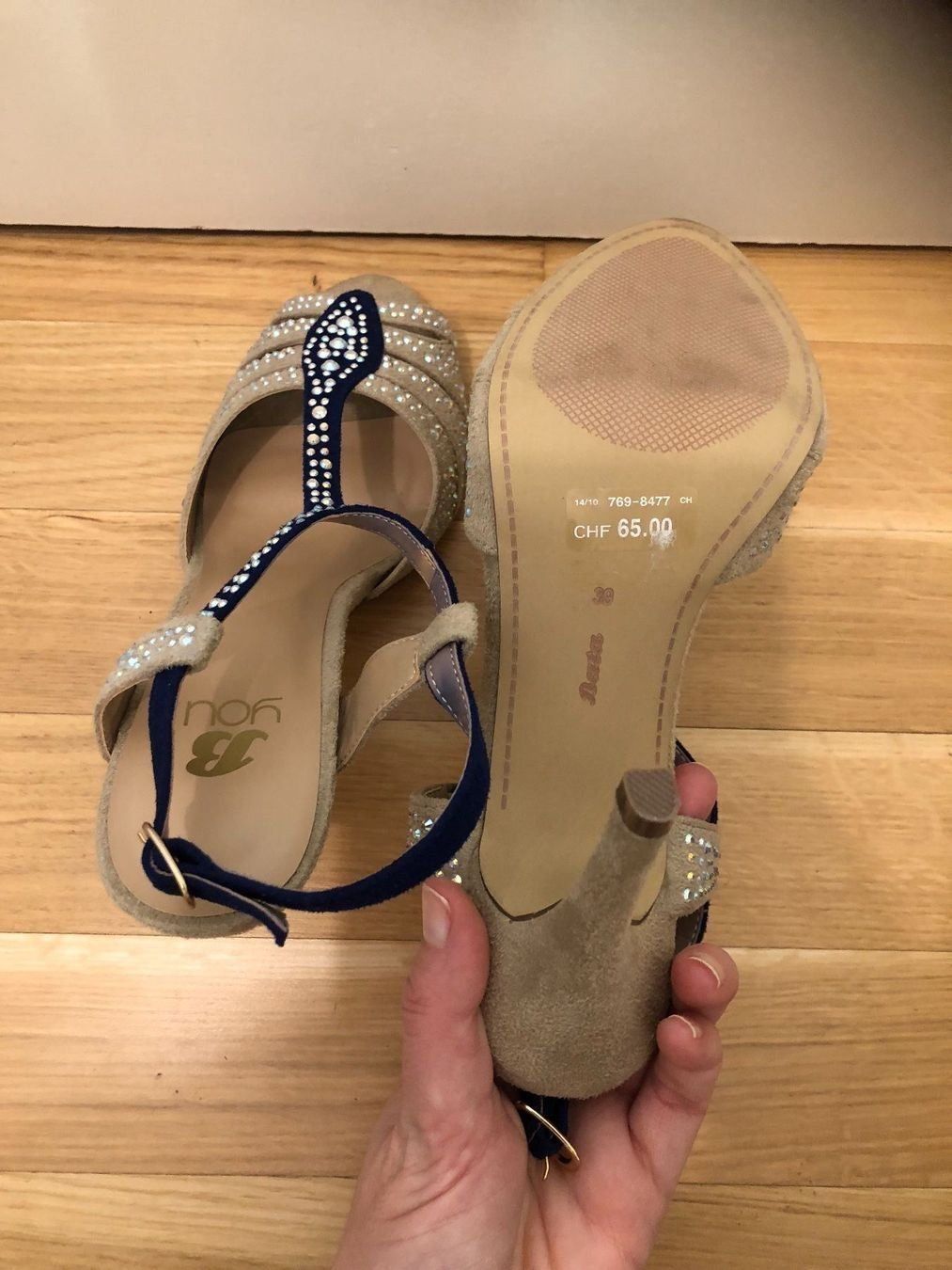 Scarpe da donna: Sandalen mit Strass von Bata NEU – Usato da Wil  AG venduto da Kfloh 3