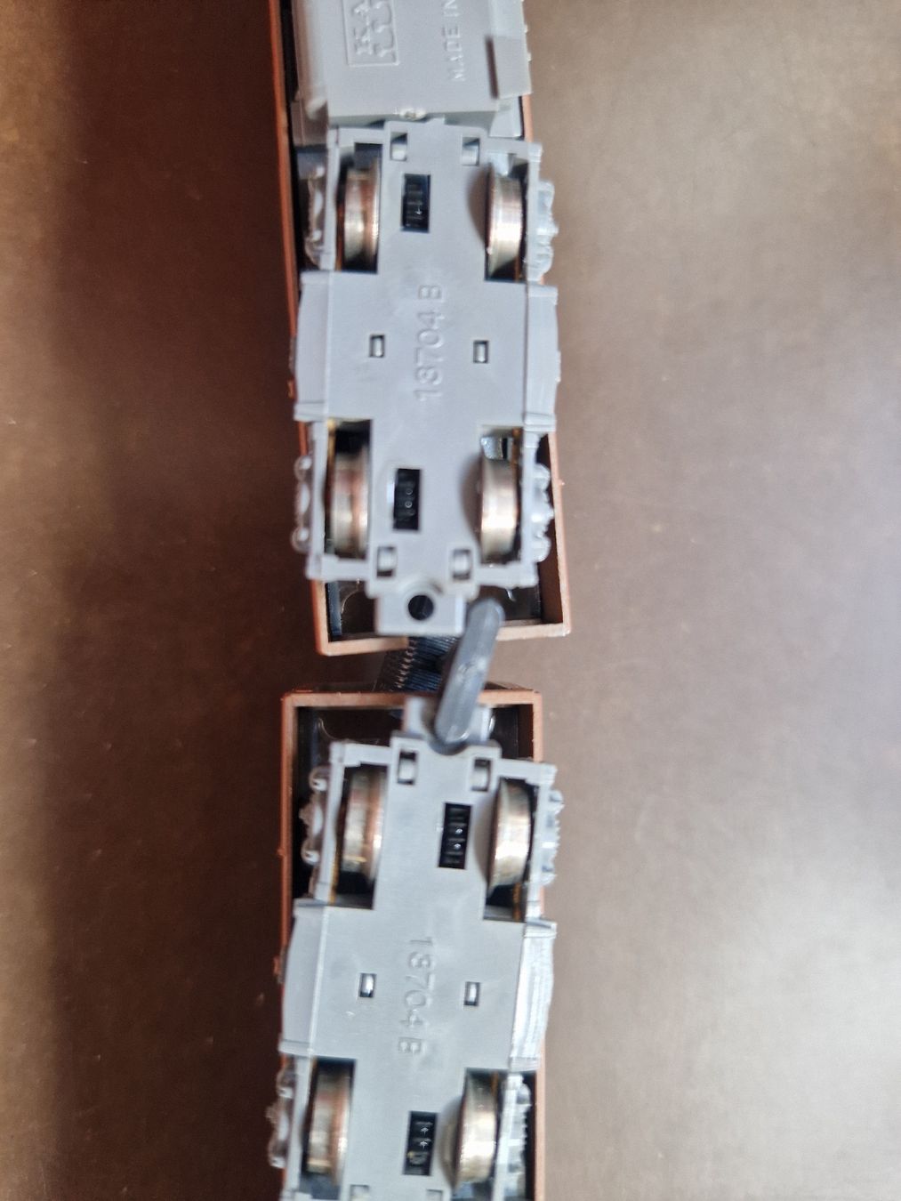 Hobbytrain Trains électriques: belle AE6/6 du BLS  – Défectueux à Neuchâtel par allen07 2