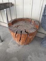 Einzigartiger Holz Hocker / Beistelltisch, massiv, Vintage 4