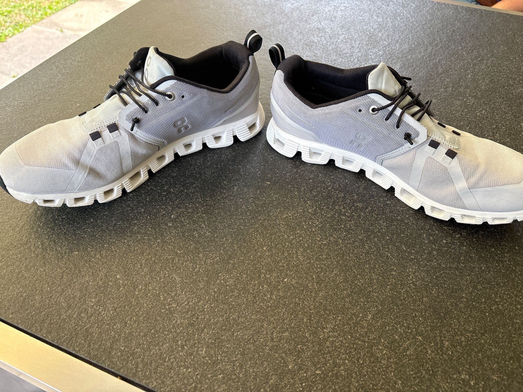 On Scarpe da uomo: **ON CLOUD GREY * – Usato da Winkel venduto da Takumi01 6