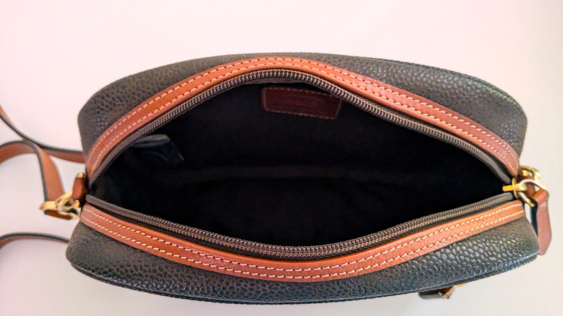 Brics Sacs femmes: Crossbody von Bric's – D'occasion à Pfäffikon ZH par TriceM 3