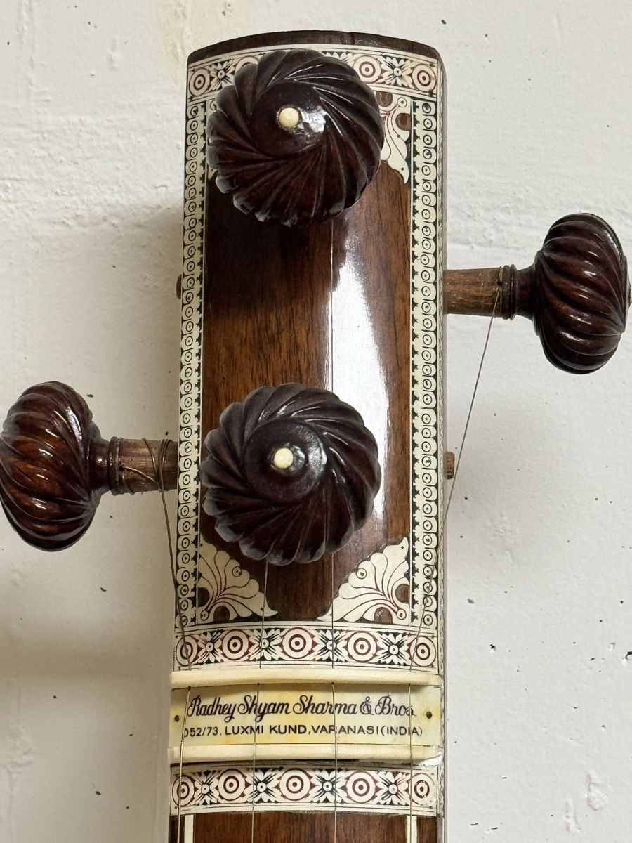 Strumenti musicali: Tanpura – Usato da Otelfingen venduto da Hargul 2