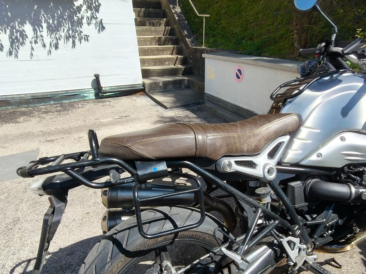 BMW Route: BMW R Nine T – D'occasion à Schaffhausen par Buell1125CR 8