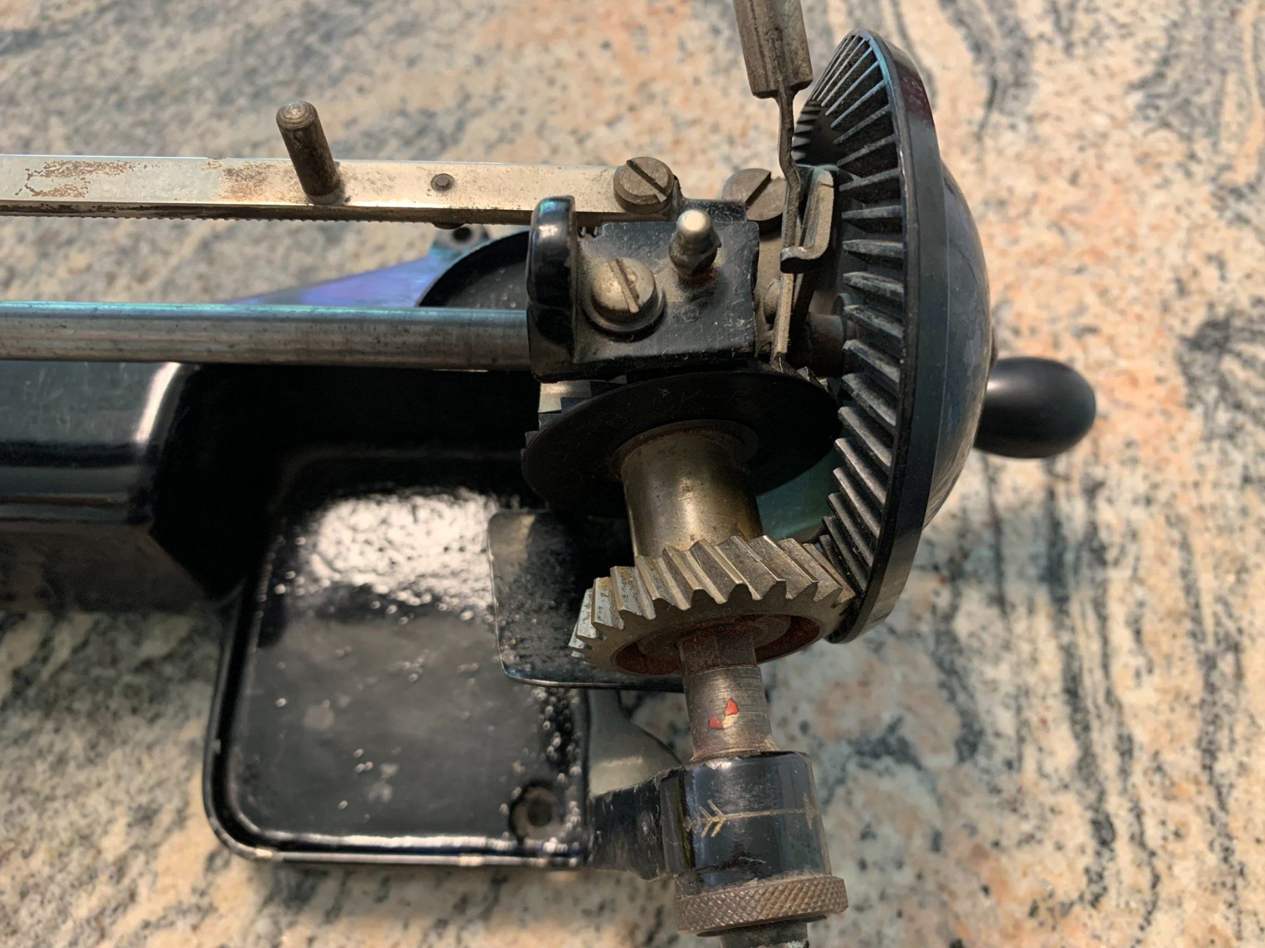 Alle Werkzeuge: Bleistift-Schärfmaschine Jupiter 2 – Gebraucht aus Ramlinsburg von Roland8 1