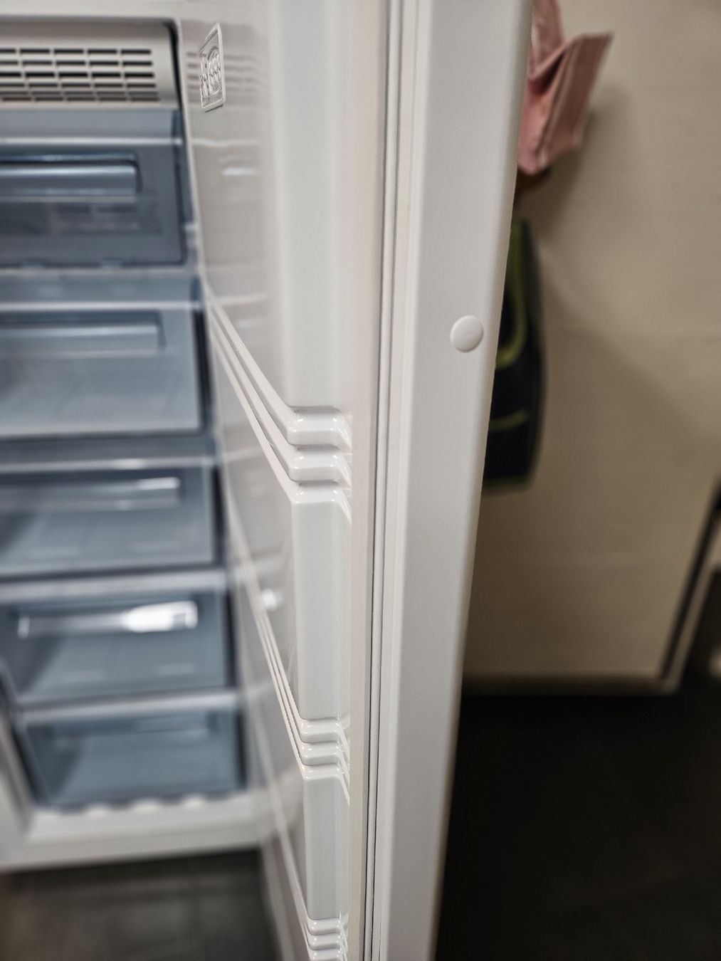 Réfrigérateurs: Gefrierschrank Kibernetik A++ 145L – D'occasion à Saland par Rose0109 6