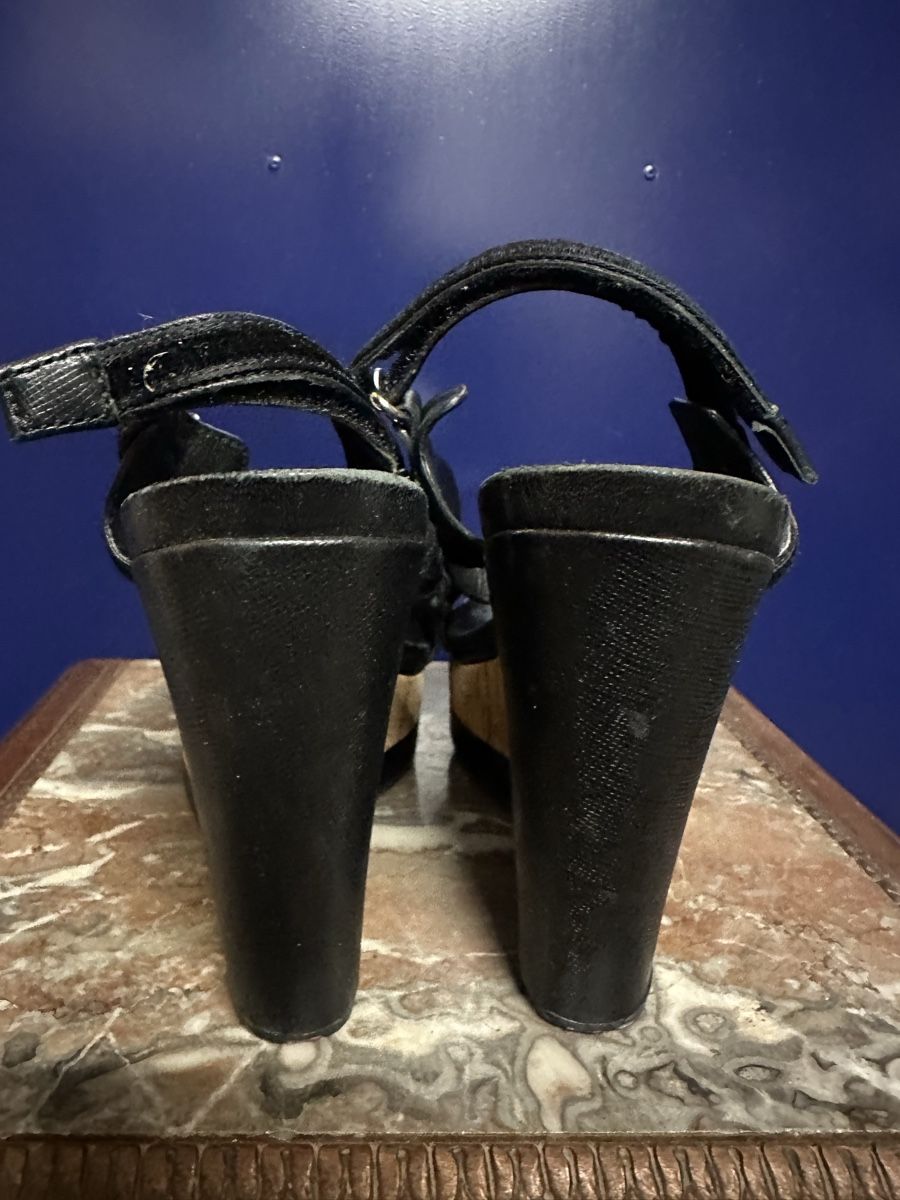 Prada Scarpe da donna: Sandales haut de forme Prada taille 36. – Usato da Genève venduto da Tom6 2