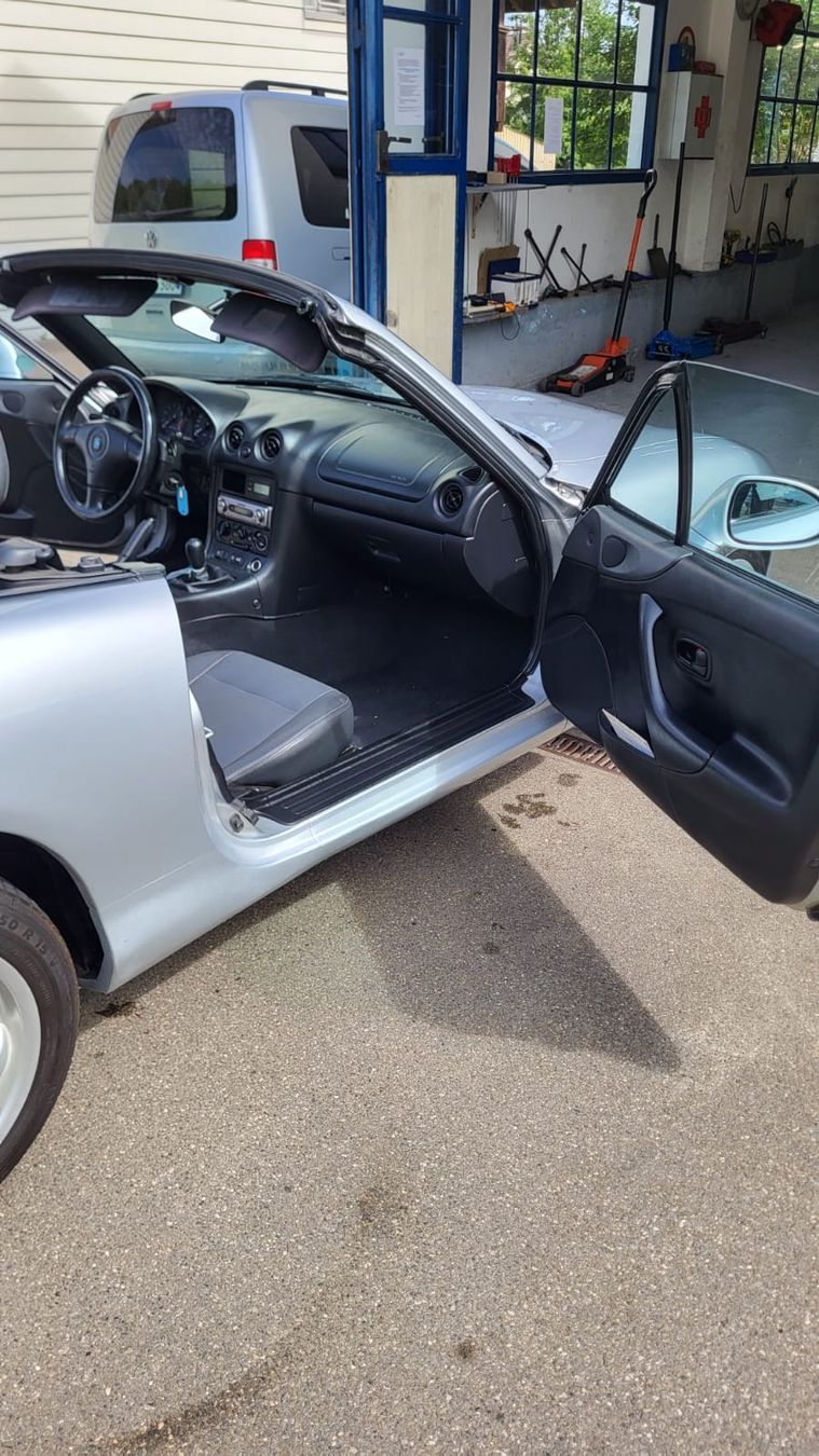 Mazda Automobili: Mazda MX5 – Usato da Eglisau venduto da SGM-8193 8
