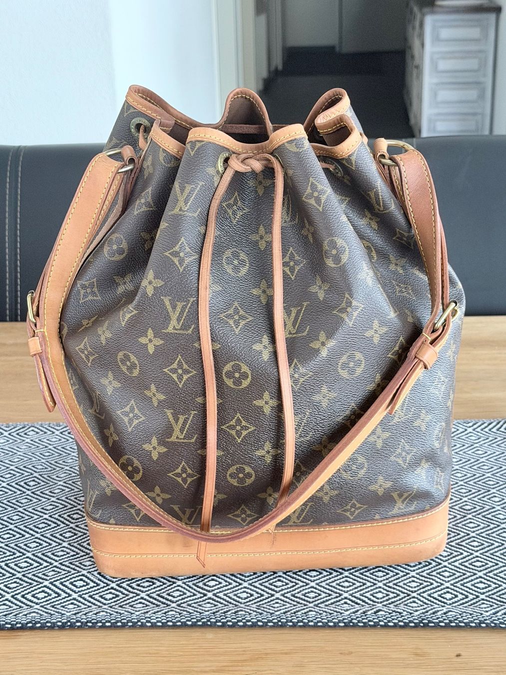 Louis Vuitton Borse da donna: Louis Vuitton Grand Noé – Usato da Reinach AG venduto da BisMad3 2