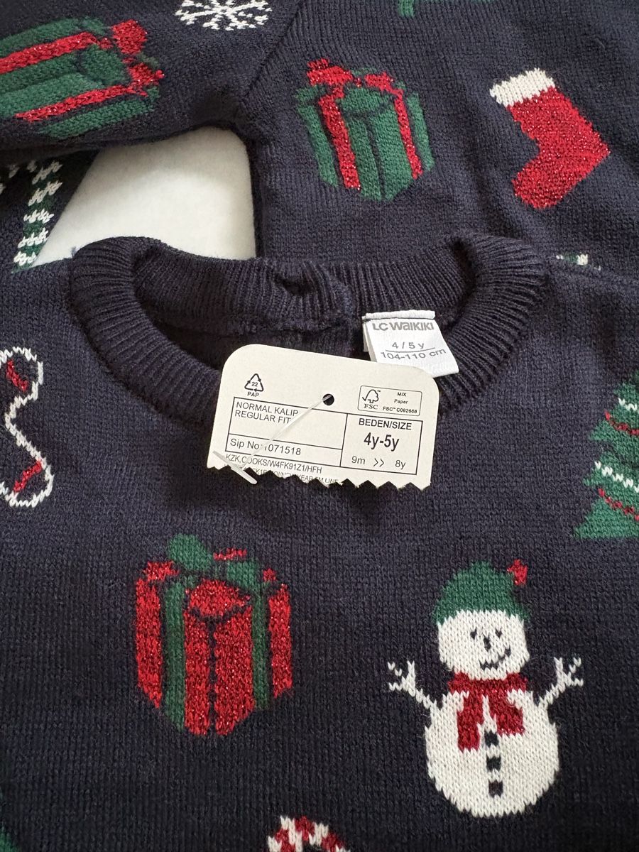 Pullover & Sweatshirts: 2 Kinder Pullover Weihnachten Neu – Neu (gemäss Beschreibung) aus Buchrain von Sisi83 1