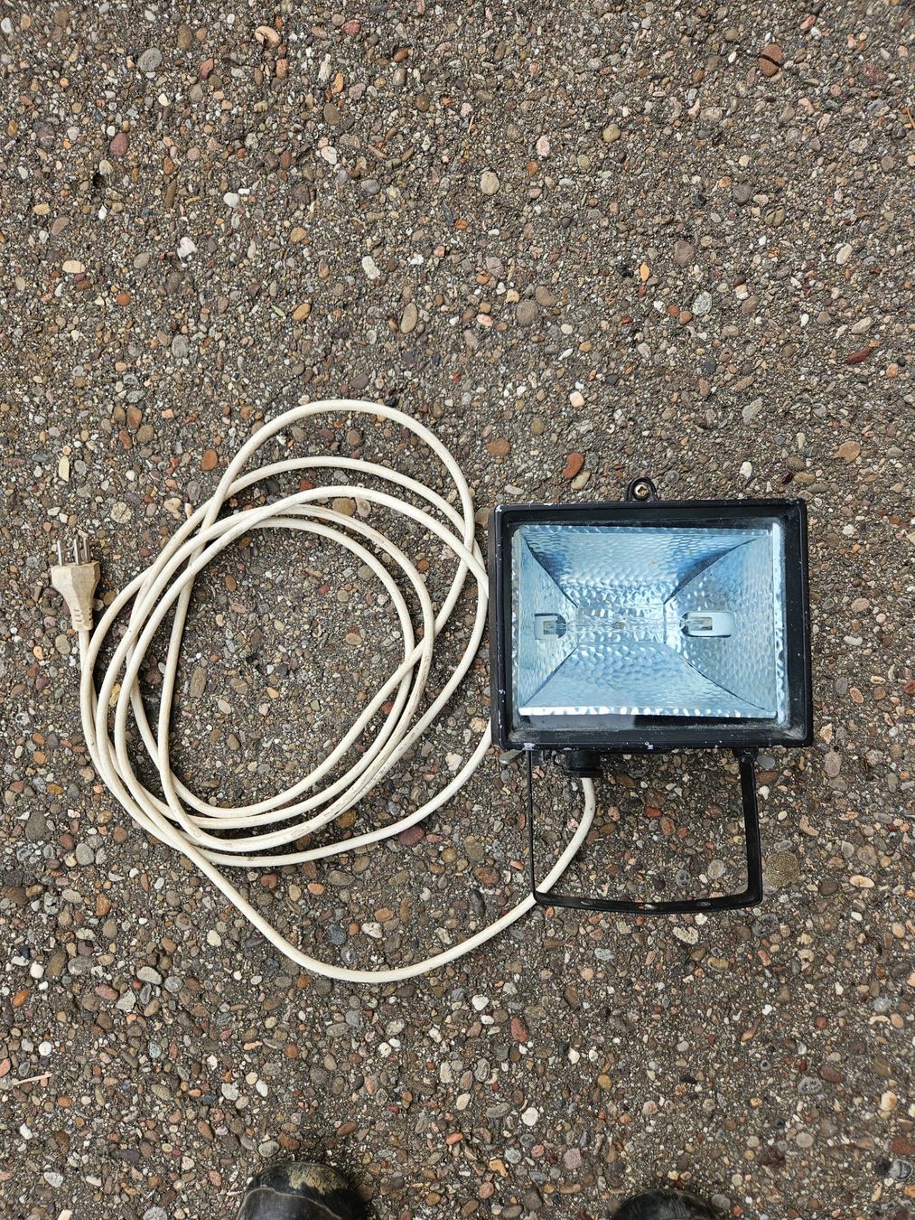 Lampade: Scheinwerfer, Halogen, 500 Watt – Usato da Münchwilen AG venduto da pel_y9jx 3