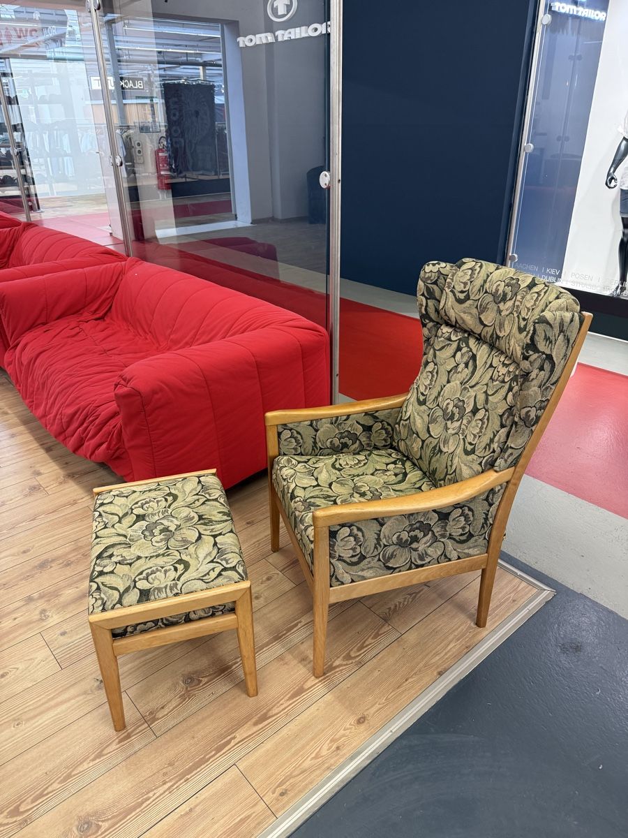 Poltrone: Original Casala Ohrensessel mit Hocker – Usato da Fulenbach venduto da Annie.s_Mid_Century 1