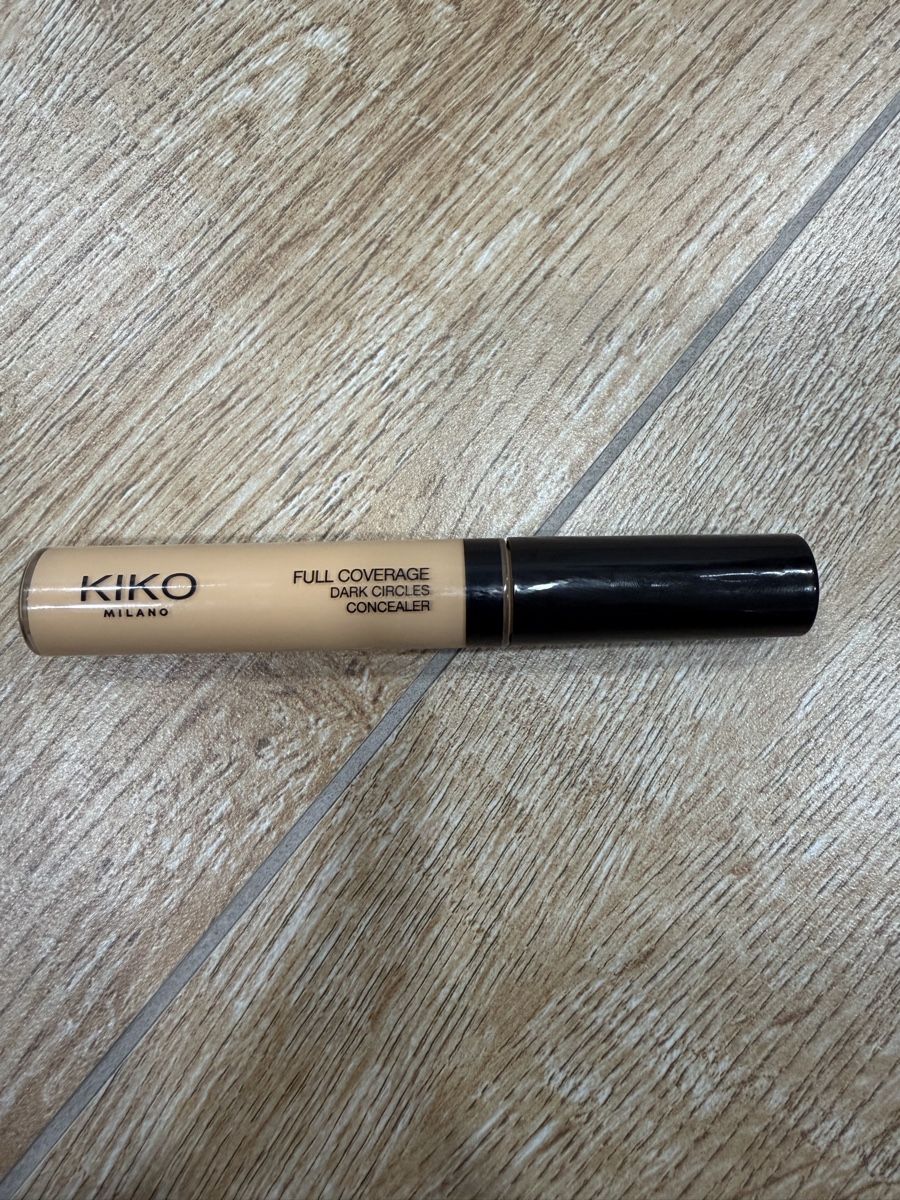 Kiko Milano Make-up: NEU Kiko Milano full coverage dark circles concealer – Nuovo (secondo la descrizione) da St. Gallen venduto da kka_l9wg