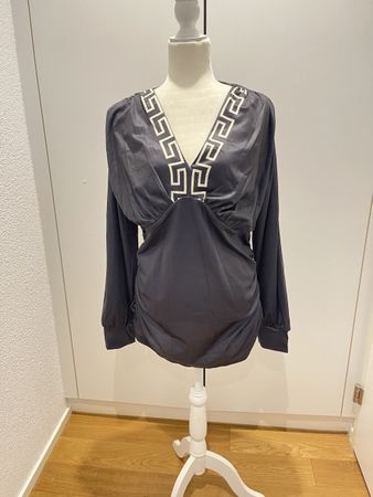 Elegante Seidenbluse Gr. 46, schwarz mit Muster, guter Zusta
