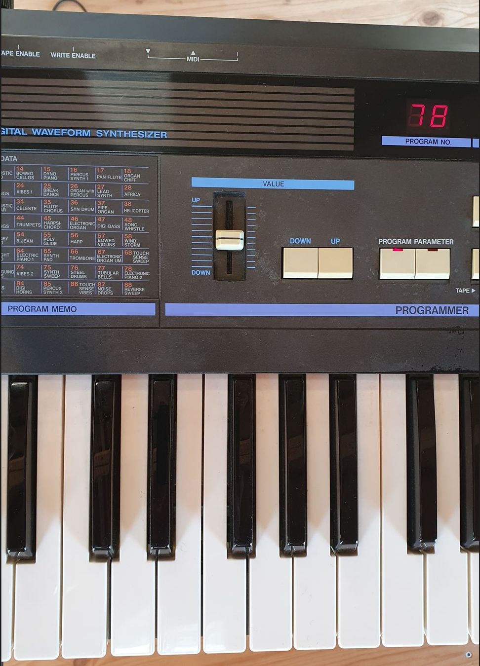 Korg Instruments de musique: Korg DW-6000 – D'occasion à Hausen am Albis par Btyh 2