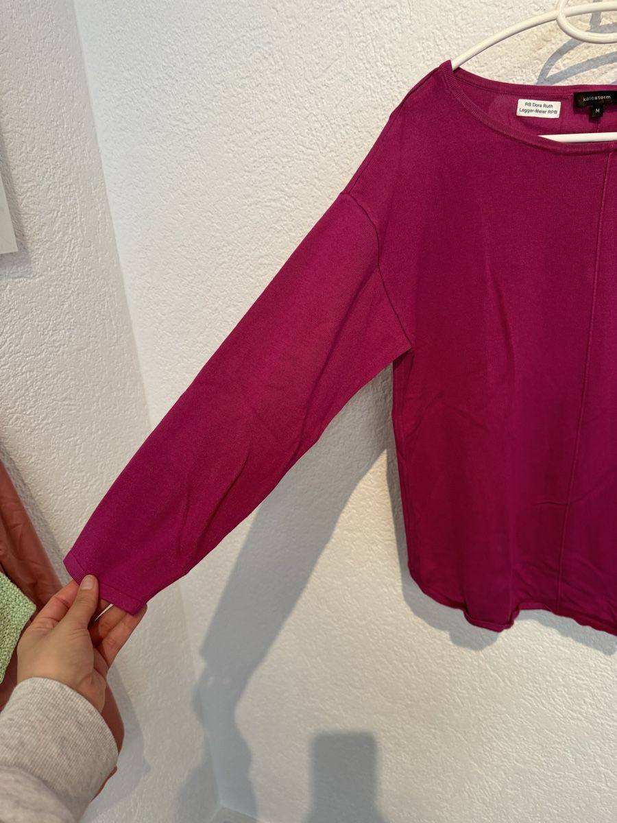 Maglioni & Felpe: Kate Storm Pullover Gr. M (berry dunkles Pink) – Usato da Fislisbach venduto da KolibriSecondhand 2