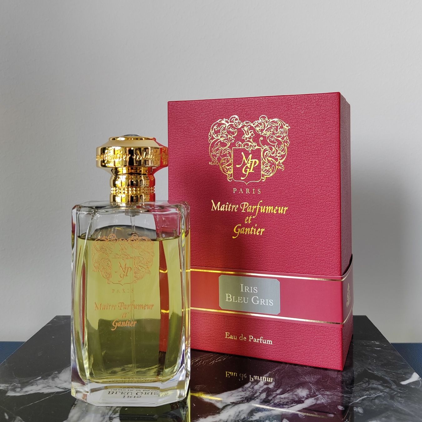 Profumi & Eau de Toilette: Iris Bleu Gris - Maitre Parfumeur et Gantier – Usato da Gebenstorf venduto da notthedoctor71