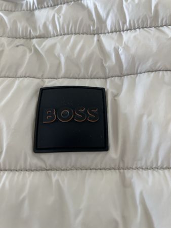 Herrenweste, Marke Boss, Color beige hell