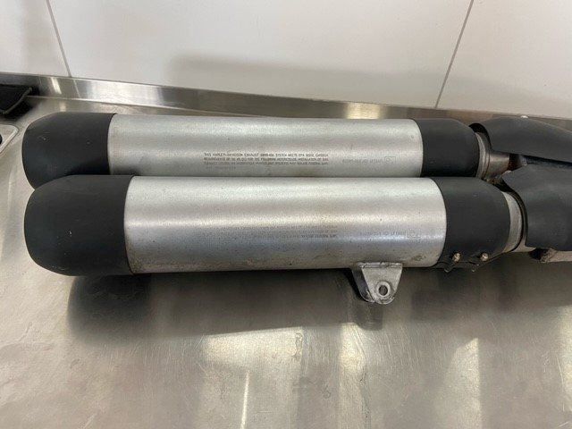 Alle Motorradersatzteile: Harley Davidson Original ESD Night Rod Special – Gebraucht aus Bättwil von paul74