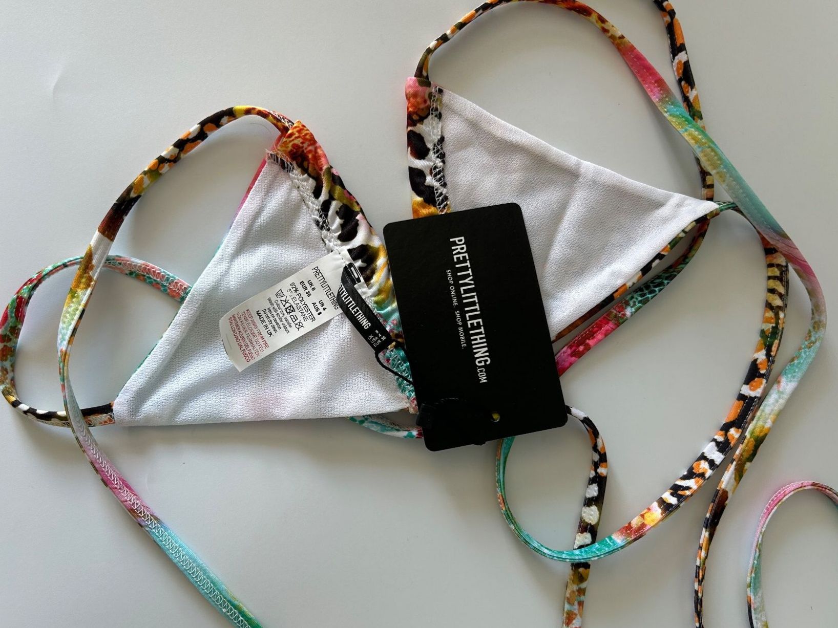 Maillots de bain & Bikinis: Prettylittlething Bikini Oberteil – Neuf avec emballage d'origine à Frauenfeld par isa_9cy7 1