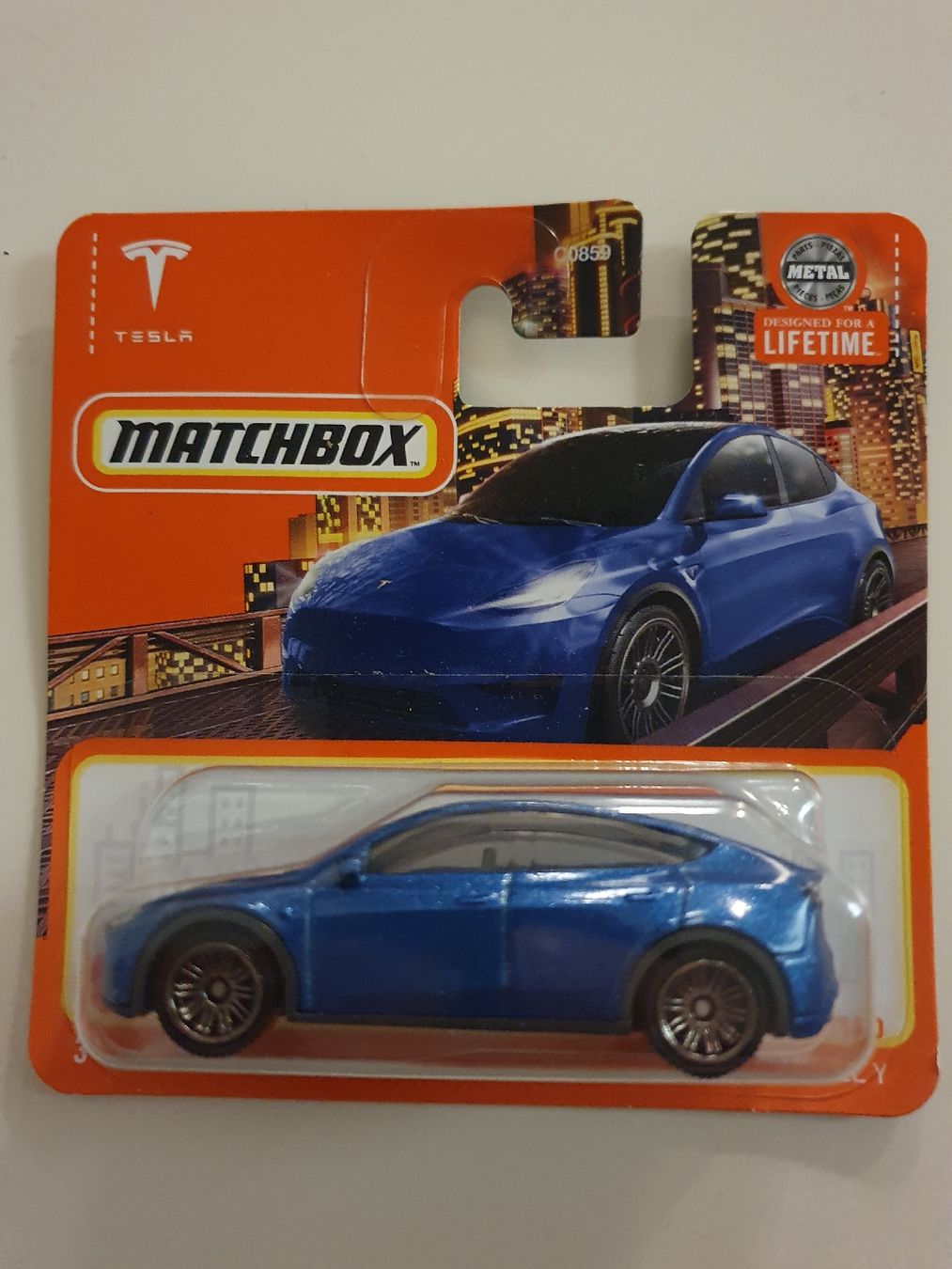 Matchbox Modellini d'auto: Matchbox Tesla Model Y Blau Modellauto – Nuovo e nell'imballaggio originale da Dietikon venduto da RevoPlay 1