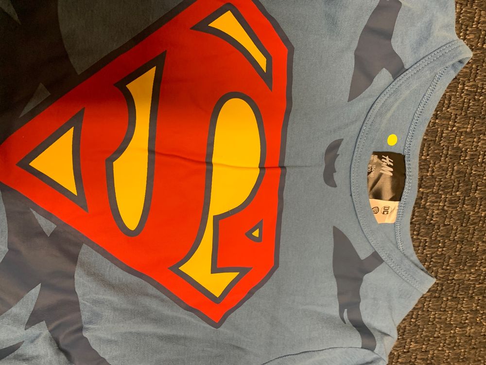 H&M superman T Shirt gr 134/140 2