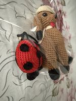 Gehäkelter Hund mit Marienkäfer handmade neu