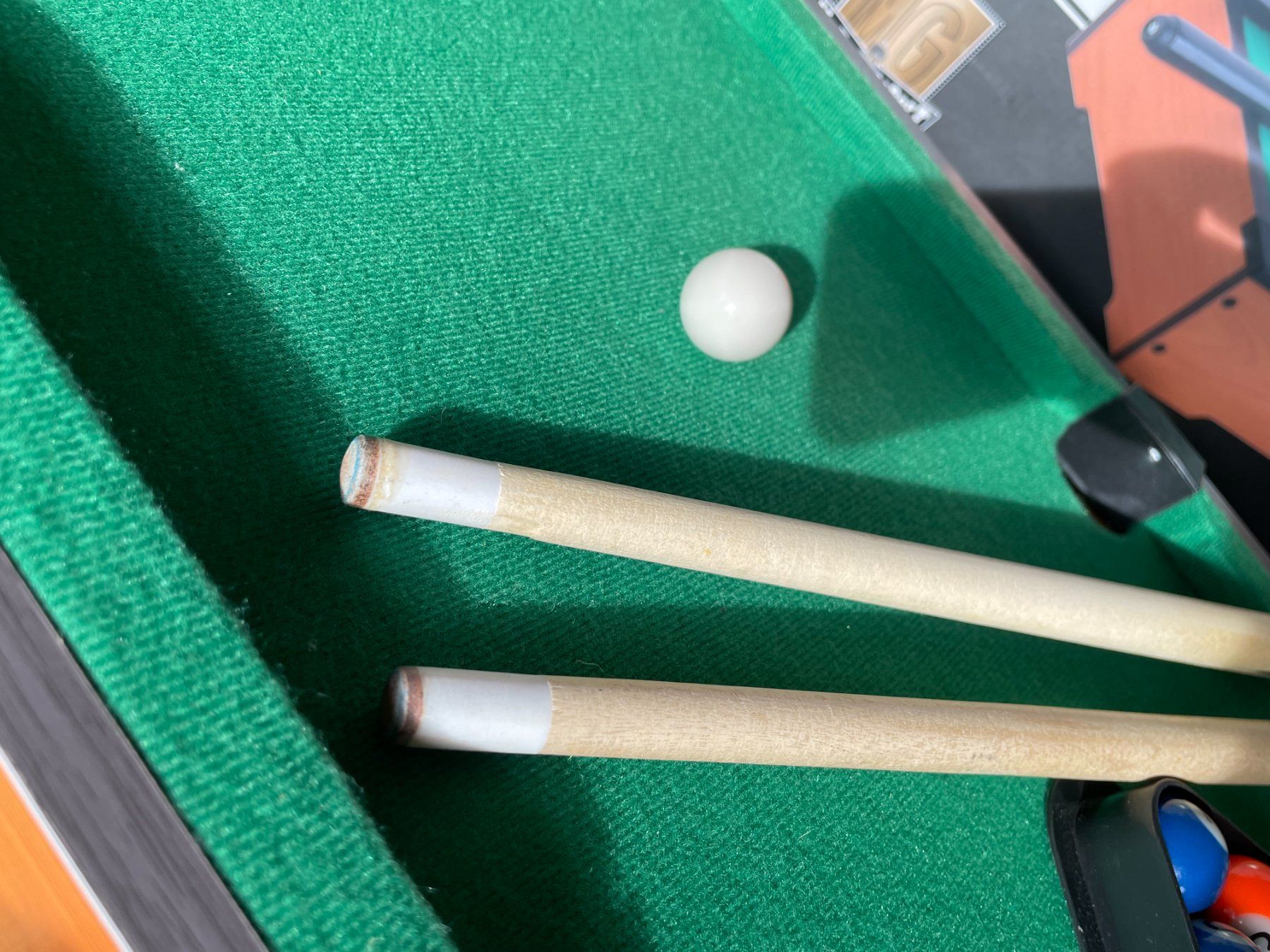 Tables de billard: Billard miniature – Défectueux à Petit Lancy par gil_hr6v 3
