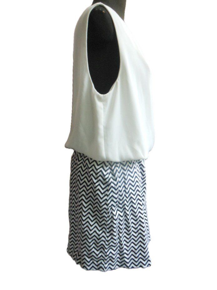 Vestiti: Gr. 42 44 kurzes Kleid creme schwarz weiss PHILDAR – Usato da Basel venduto da frausommerwind 6