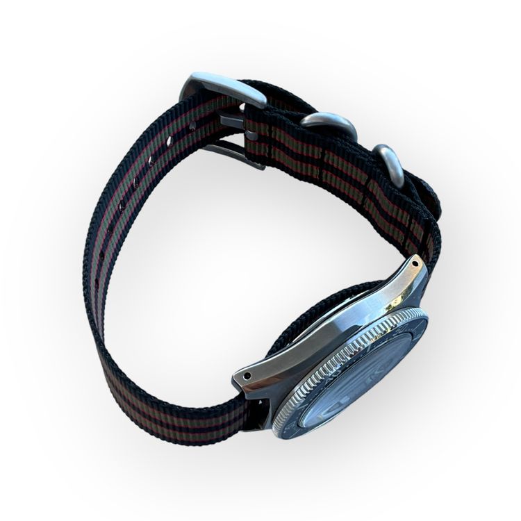 Zulu Strap Seat Belt Armband 22 mm 0354 Goldfinger Kaufen auf Ricardo