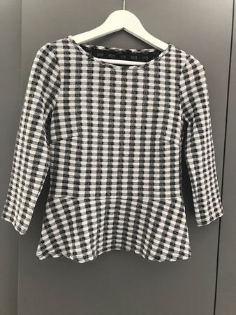 tailliertes Shirt