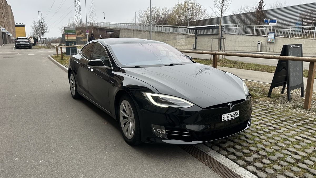 Tesla Automobili: Tesla model S 75 D 4x4 – Usato da Adliswil venduto da luk_2k5q