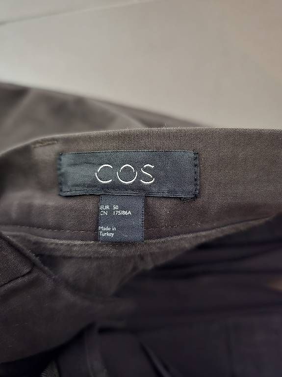 Cos Hosen: COS Chino, Grösse 50 – Gebraucht aus Oberbüren von UC1987 1