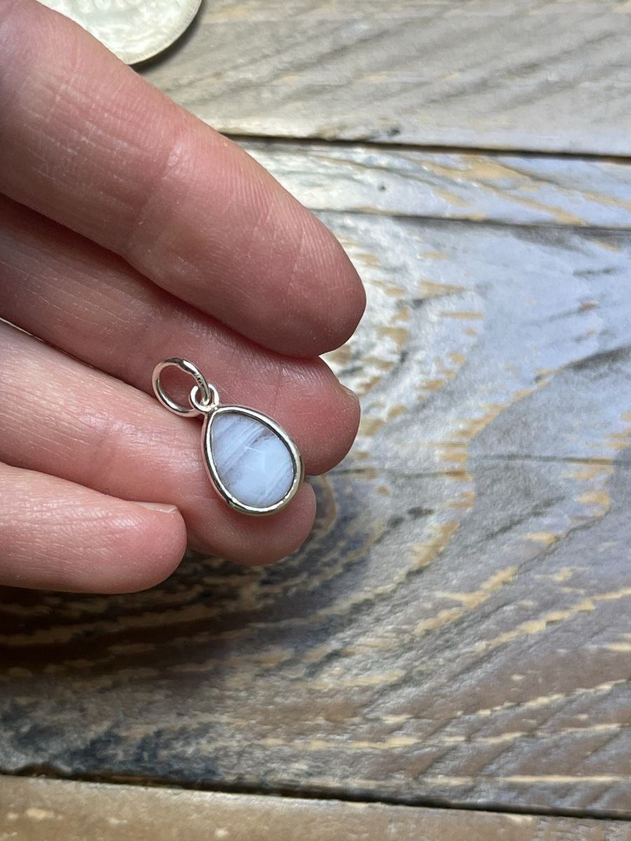Ciondoli: Blauer Chalcedon Anhänger Silber 925 – Nuovo e nell'imballaggio originale da Worb venduto da alfiie824 3