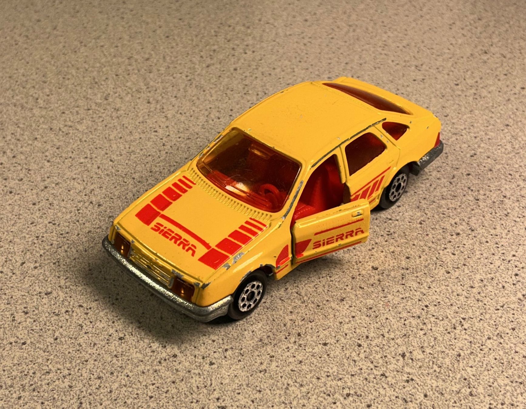 Ford Modellini d'auto: Modellauto Ford Sierra – Usato da Niederhasli venduto da ercp4