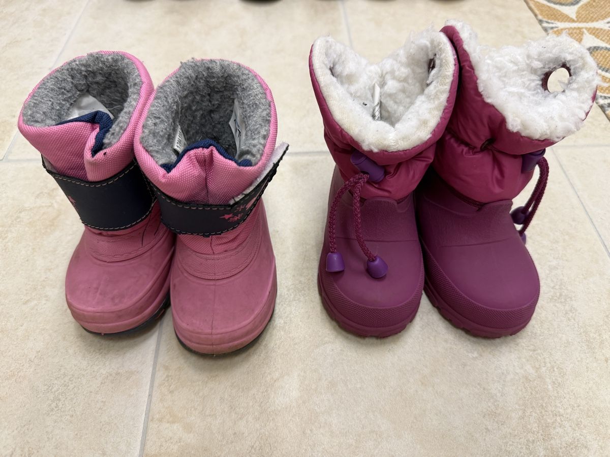 Scarpe per ragazze: Kinder Winterstiefel Pink/Lila Grösse 20 – Usato da Oberrohrdorf venduto da Rgf_b21 1
