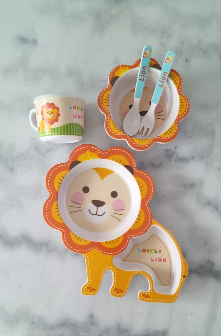 Geschirrsets: KINDER GESCHIRR-SET Eco Bambo " LION " – Neu und originalverpackt aus Stäfa von BURG23 1
