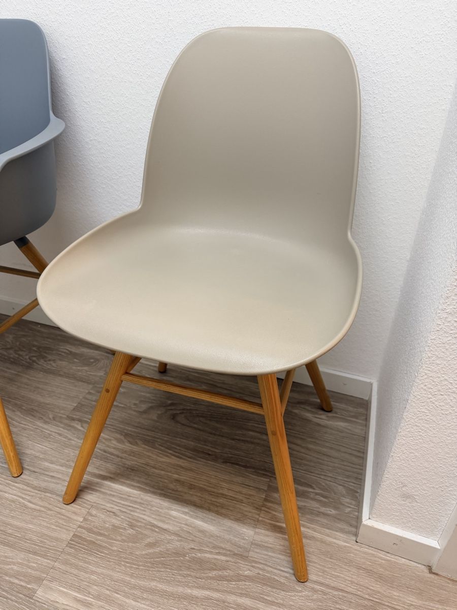 Ikea Chaises: 4 Chairs / 4 Chaises – D'occasion à Paudex par fay_798g 1