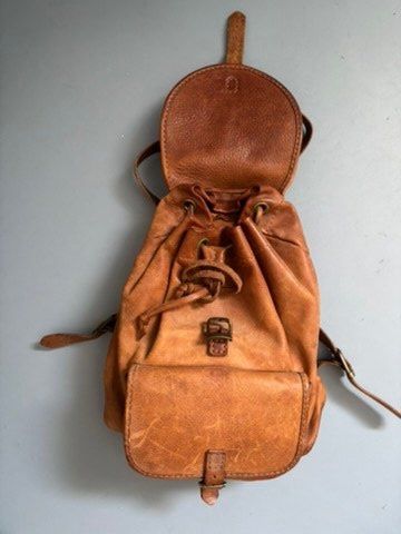 Rucksäcke: Rucksack in Leder – Gebraucht aus Lachen SZ von hei_pdr6 1