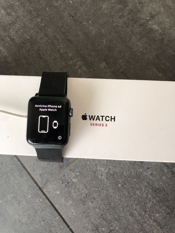 Apple Smartwatch: Apple Watch Series 3 LTE – Usato da Schupfart venduto da JayKopp