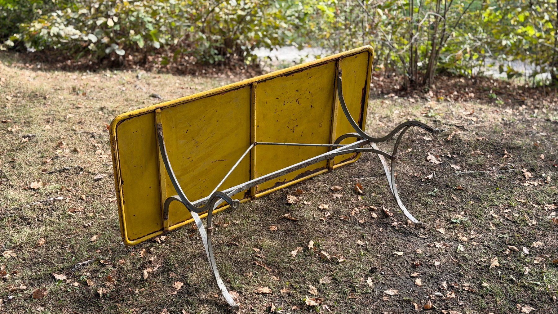 Tische: Antiker Gartentisch – Gebraucht aus Bern von Lo28472 5