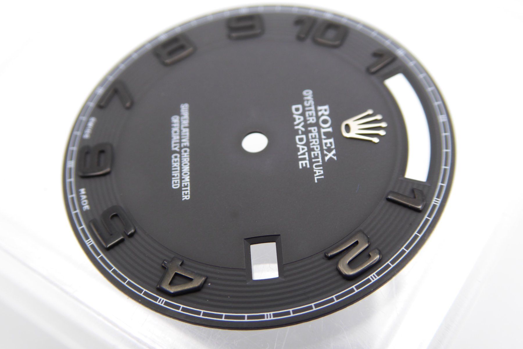 Rolex Orologi: Rolex Day-Date II Concentric Matte Black Arabic numbers dial – Usato da Geneve venduto da adr_xk6n 2